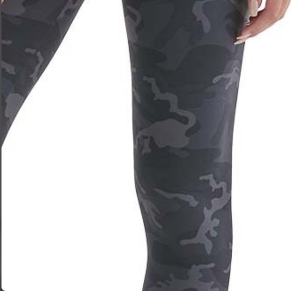 NWOT Bundle Fornia| 2 Camo Luxe Leggings - Picture 3 of 4